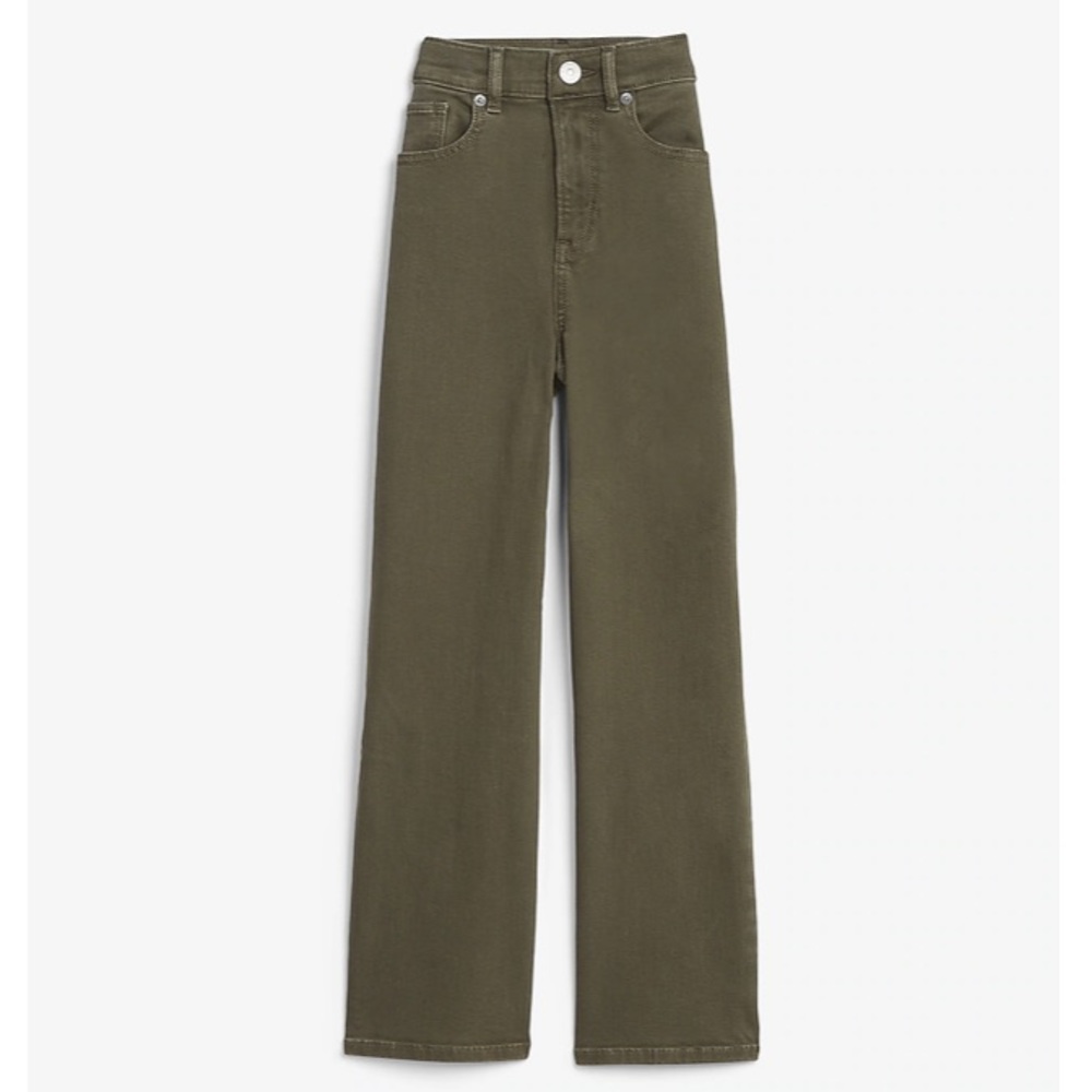 NWT - Express High Waisted Straight Jeans